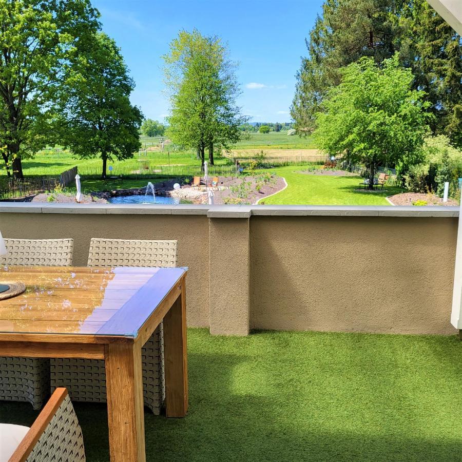 Komfort Ferienwohnungen Mit Wellness-Garten - Gaestehaus Am Bachlauf - Losheim Am See Exterior foto
